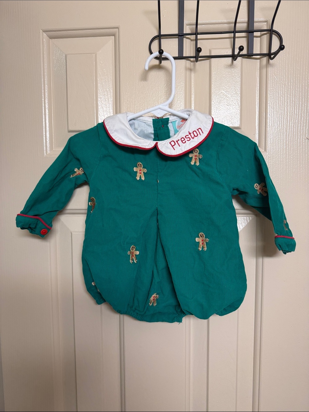 Personalized 'Preston' Green Gingerbread Kids Matching Set Top
